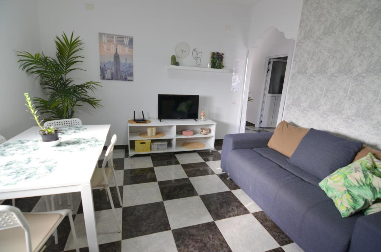 Appartement Aloha***Burrero Cerca Del Aeropuerto à El Burrero Extérieur photo